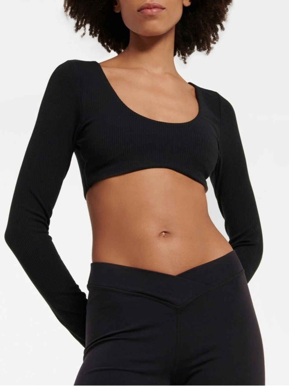 Alo Yoga Ribbed Knit Crop Top in Black